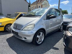 Bild des Angebotes Mercedes-Benz A 190 SITZHEIZUNG + SPORTSITZE + SCHIEBEDACH