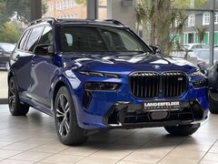 Bild des Angebotes BMW X7 M X7 M60i*MASSAGE*STDHZG*AHK*LEDER*GLAS*
