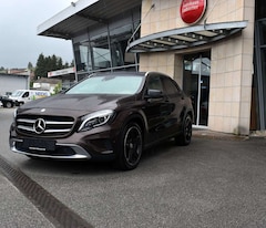 Bild des Angebotes Mercedes-Benz GLA 220 GLA220*4Matic*Kamera*Pano*Navi*AHK*Edition1*