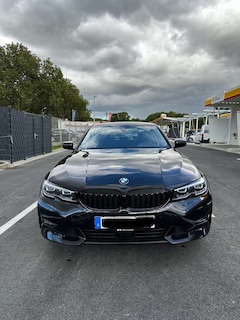 Bild des Angebotes BMW 320 Scheckheft | Garantie | Schiebedach | SportLine |