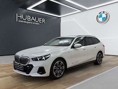 Bild des Angebotes BMW 520 d Touring [M Sport, AHK, ACC, RFK, h&k Sound]