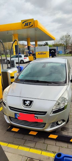 Bild des Angebotes Peugeot 5008 e-HDI FAP 115 EGS6 Stop&Start Active