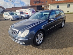 Bild des Angebotes Mercedes-Benz E 320 T Avantgarde 4Matic*Leder*Xenon*TÜV/AU NEU*