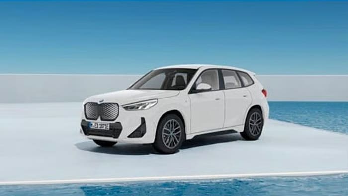 BMW iX1 eDrive20 M-Sport