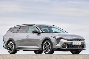 Kia K4 SW