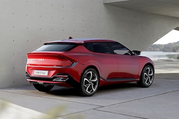 EV6