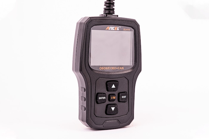 OBD2-Diagnosegeräte Test    Ancel EU410