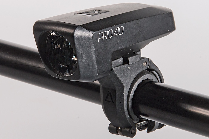 ACID Pro 40 - Lichttest Fahrradlampen 