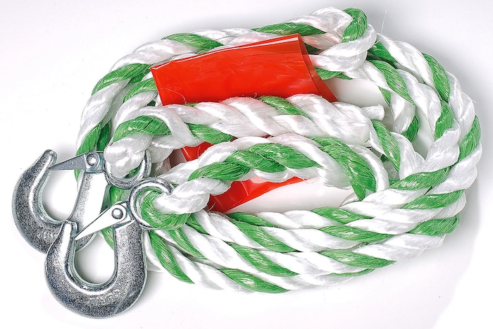 Acht Abschleppseile im Test