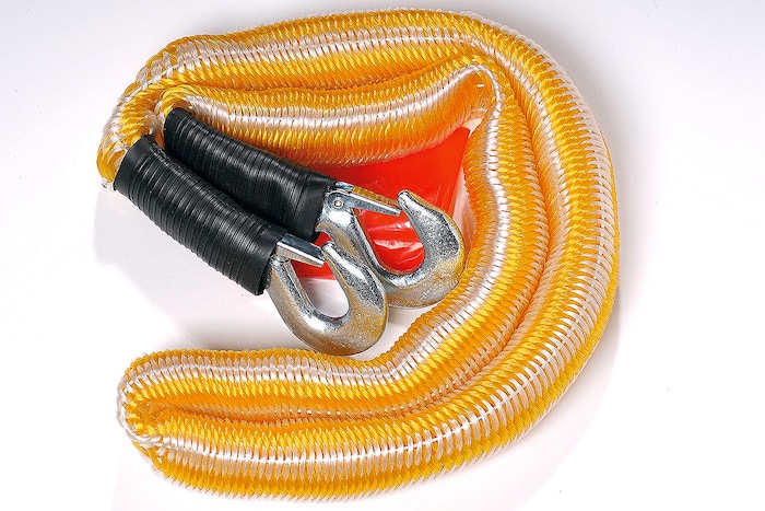 Acht Abschleppseile im Test