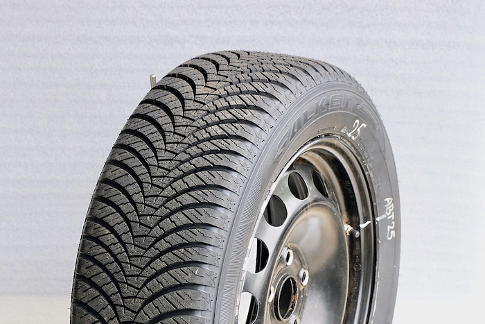 Ganzjahresreifen Falken
