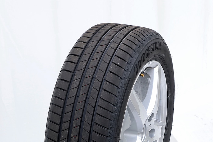 Sommerreifen Test - 215/55 R 17-    Bridgestone Turanza T005