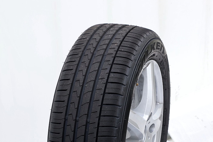 Sommerreifen Test - 215/55 R 17-    Falken Ziex ZE310 Ecorun