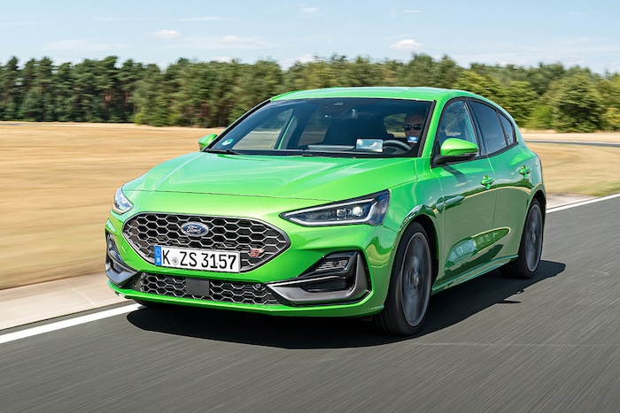 Ford Focus ST Hyundai i30N Performance