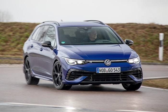 VW Golf R Variant