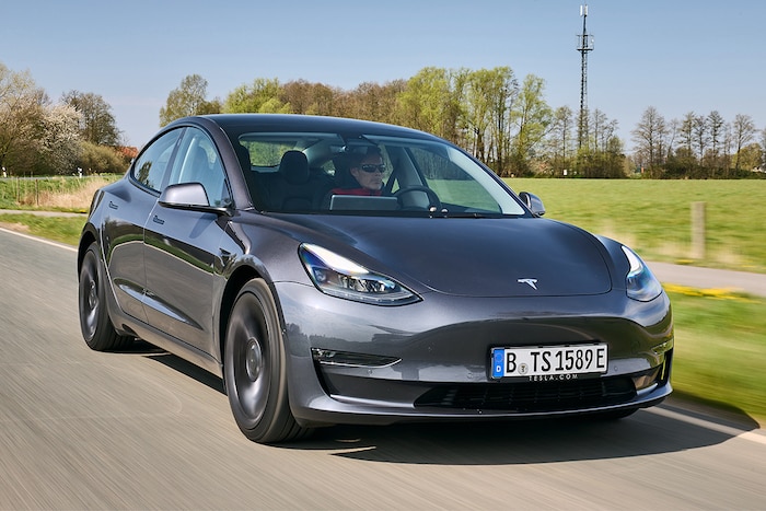 Tesla Model 3 (Basis)