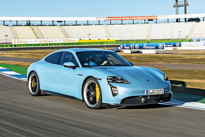 Porsche Taycan 4S
