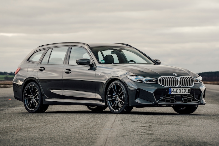 BMW 330i xDrive Touring