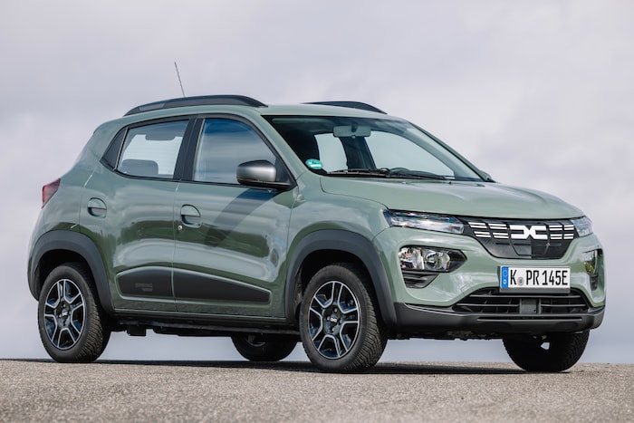 VT Dacia Spring Mitsubishi Space Star