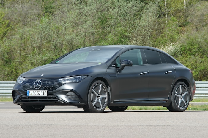 Mercedes EQE