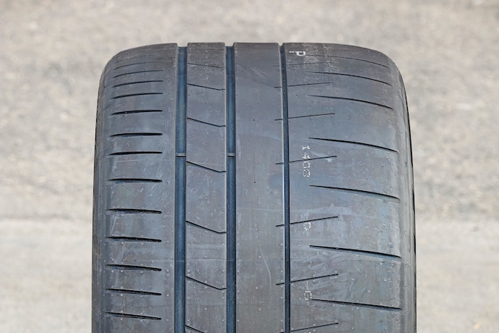 P Zero Trofeo RS (N0) 102/109 Y