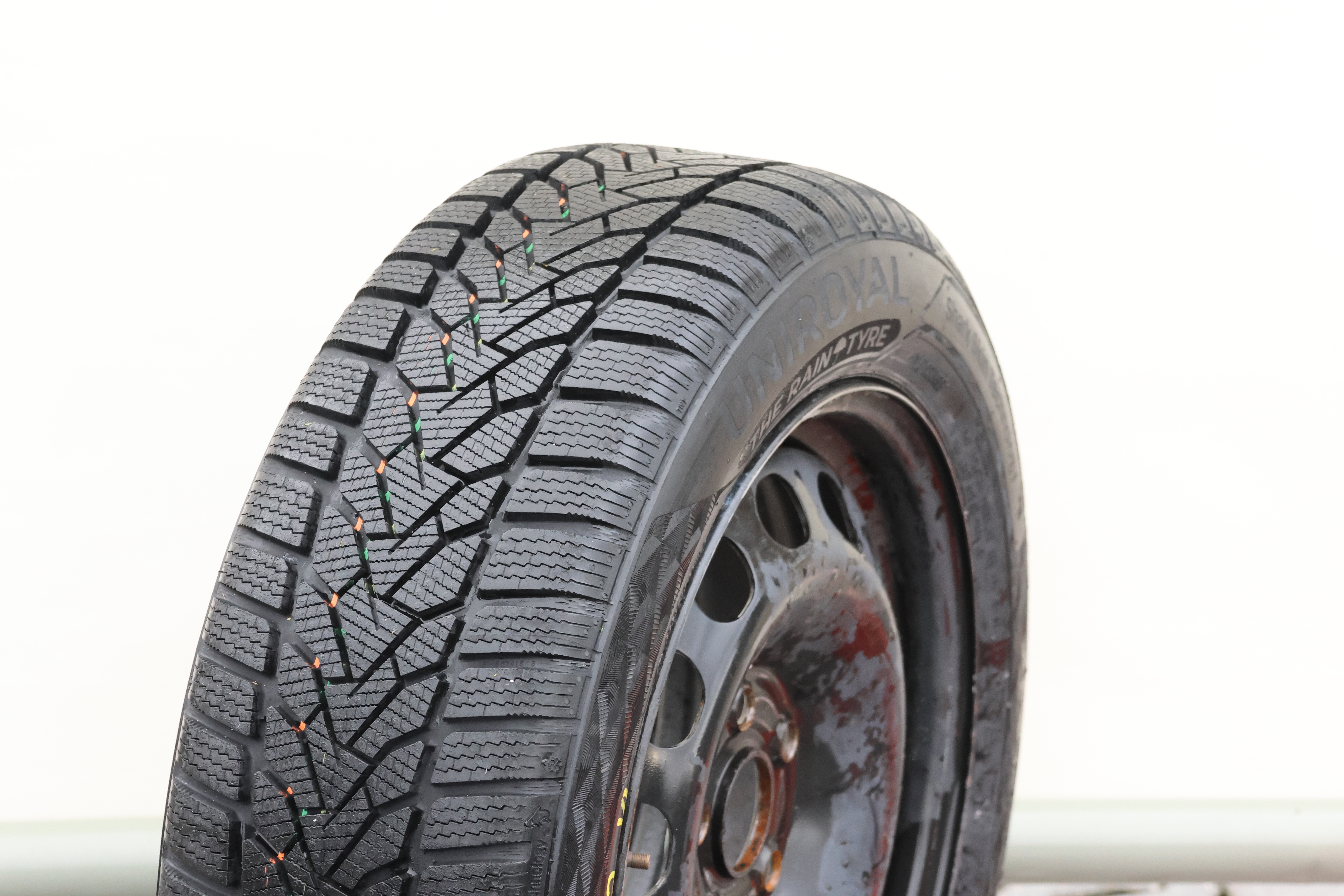 Uniroyal Winter Expert (91H)