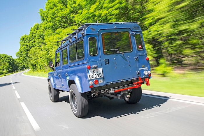 Land Rover Defender Station Wagon 110 Td5