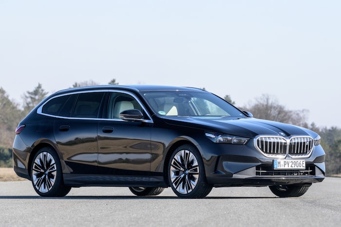 BMW i5 xDrive40 Touring