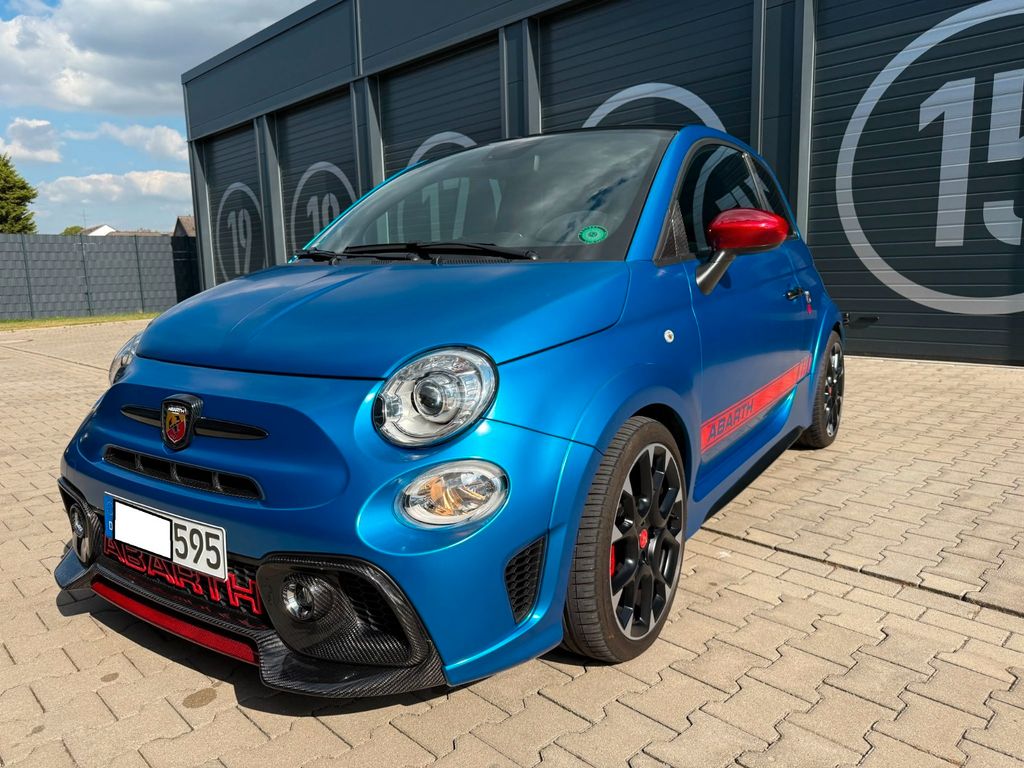 Bild des Angebotes Abarth 595 Competizione Carbon Body Kit Sabelt Sitze