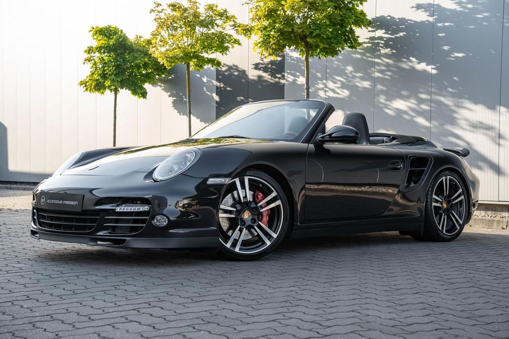 Bild des Angebotes Porsche 997.2 Turbo Cabriolet *1st owner from new*BOSE*