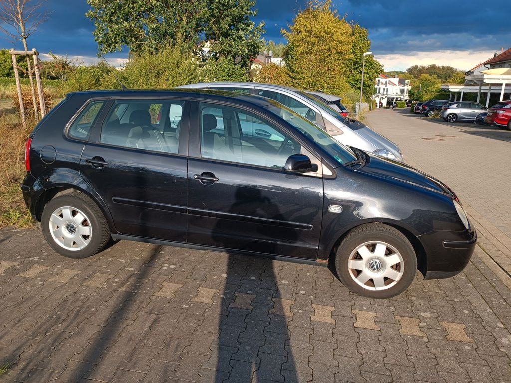 Bild des Angebotes Volkswagen Polo 1.4 Basis Basis