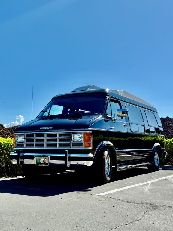 Bild des Angebotes Dodge RAM B 250 1993