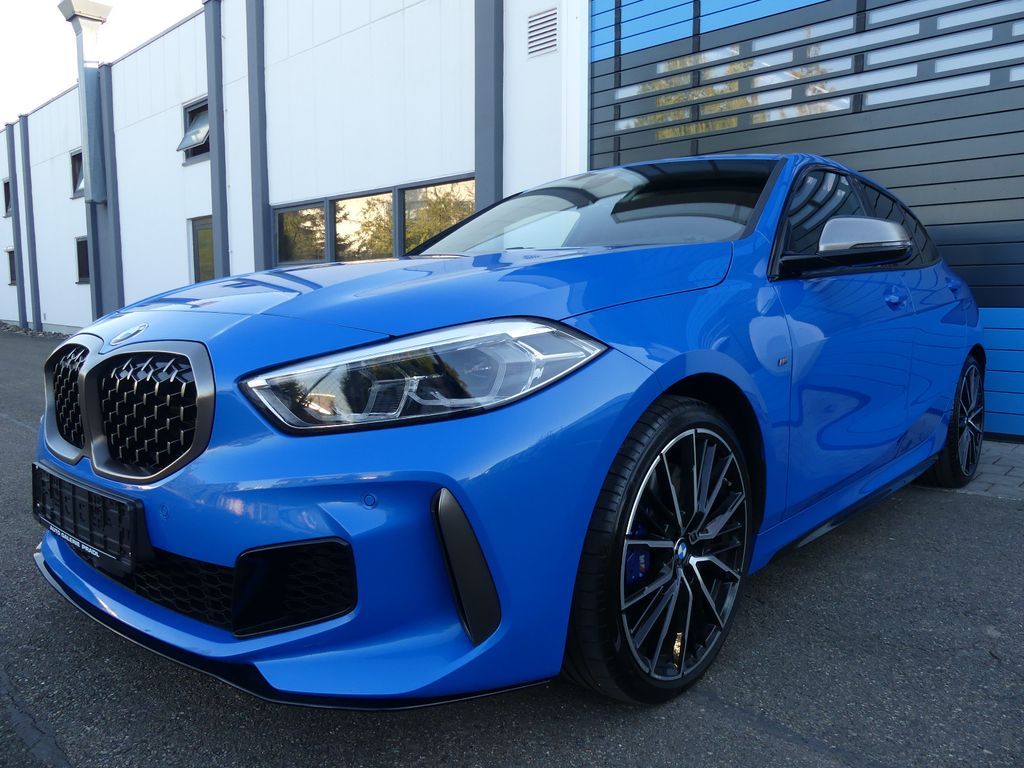 Bild des Angebotes BMW M135 i xDrive M Sitze/Pano/Virtual/HuD/Keyless