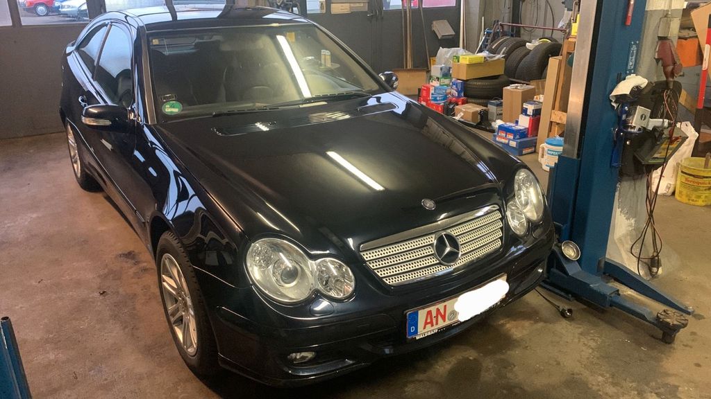 Bild des Angebotes Mercedes-Benz C 230 V6 - Sportcoupé