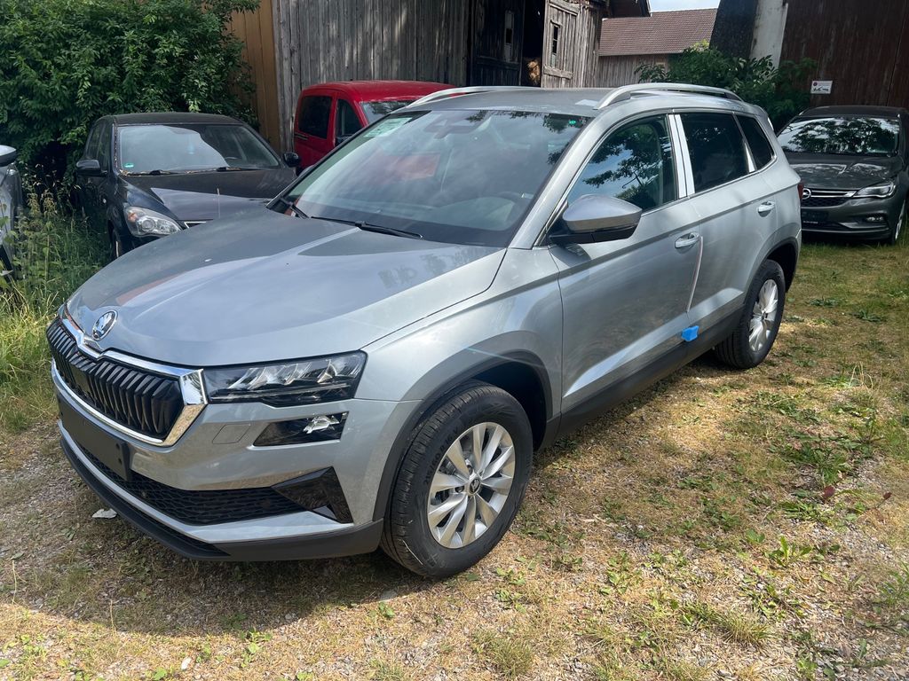Bild des Angebotes Skoda Karoq Selection 1,5 TSI NAVI LED AHK