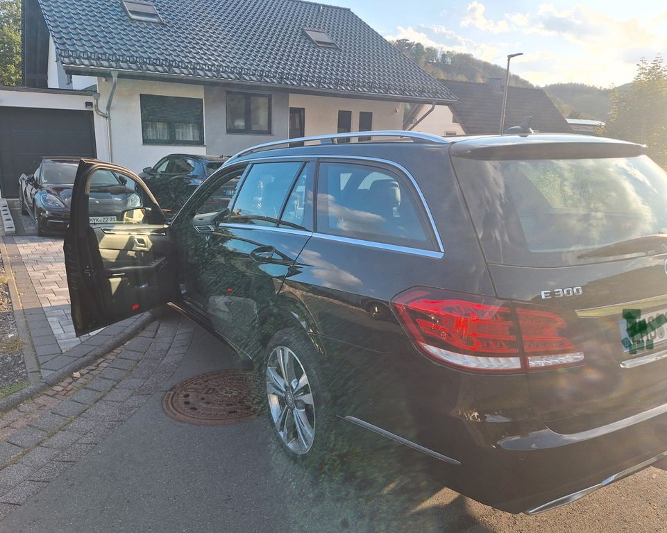 Bild des Angebotes Mercedes-Benz 300