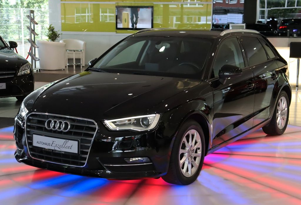 Bild des Angebotes Audi A3 Sportback attraction*NAVI*XENON*TEMPOMAT*ALU*