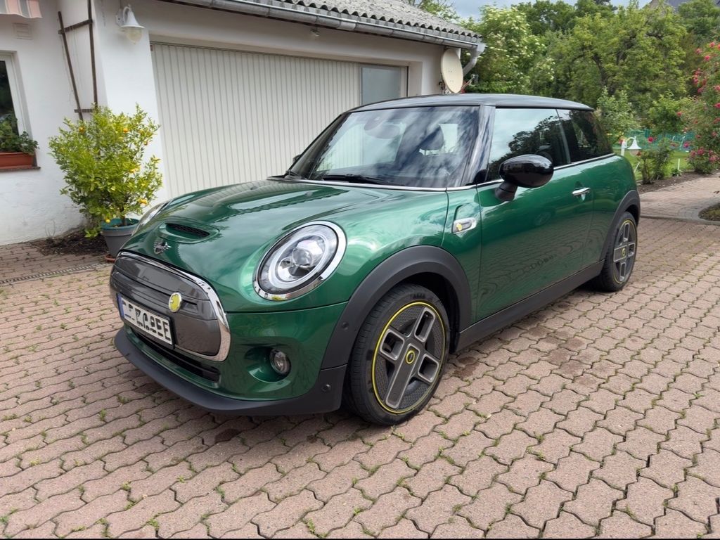 Bild des Angebotes MINI Cooper SE Classic Trim L Harman Kardon inkl. WKR