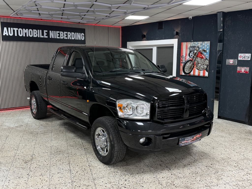 Bild des Angebotes Dodge RAM 2500 5.9 Cummins 24V 4X4 / Laramie / Night /