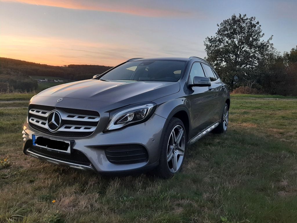 Bild des Angebotes Mercedes-Benz GLA 250 4MATIC AMG Line