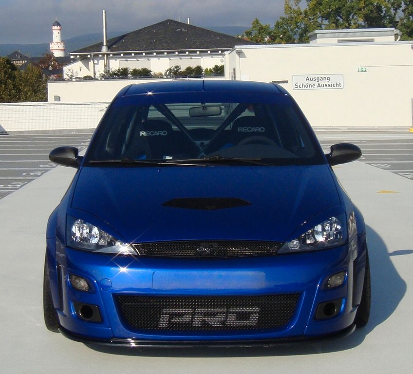 Ford Focus RS RS MK1, H&R ,Cardiff, RECARO, Alcantara