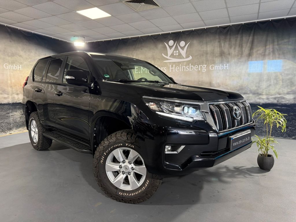 Bild des Angebotes Toyota Land Cruiser 2.8 D4-D Comfort Autom. 4x4 LED AHK