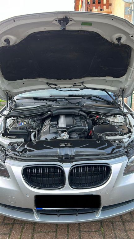 Bild des Angebotes BMW 520i -M54B22
