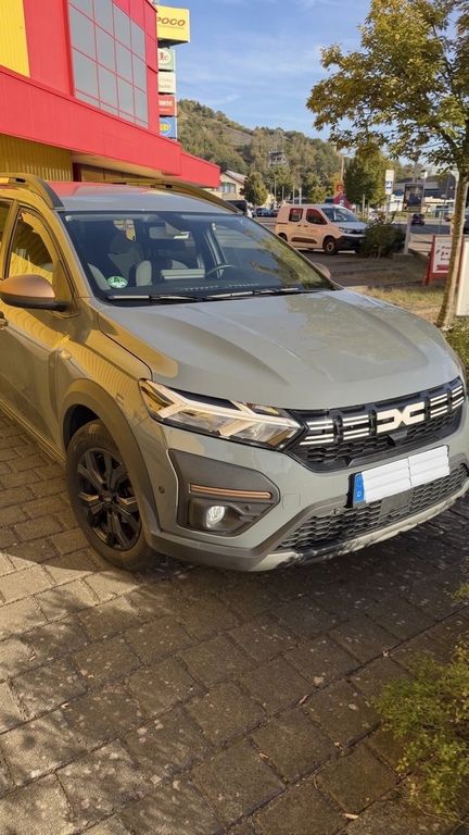 Bild des Angebotes Dacia Jogger TCe 110 Extreme+   Garantie + Inspektion
