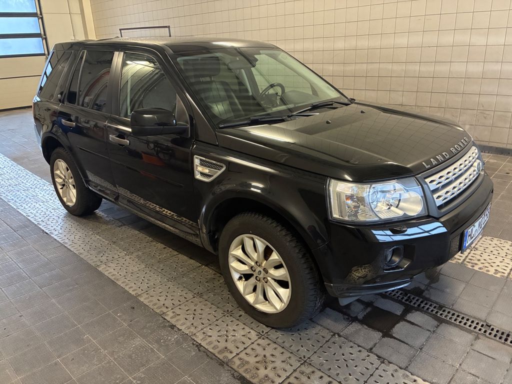 Bild des Angebotes Land Rover Freelander SD4 HSE HSE Panoramadach, AHK, AT-Rei