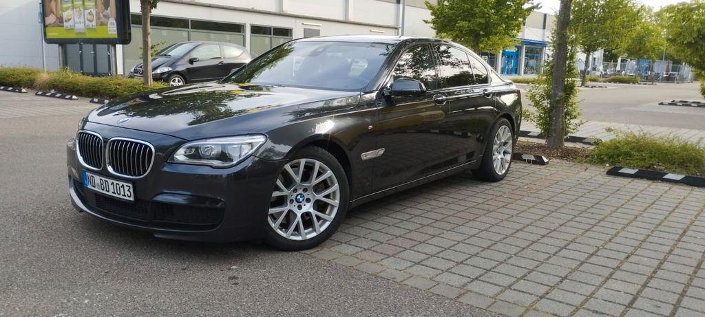 Bild des Angebotes BMW 760i -M der letzte echte V12
