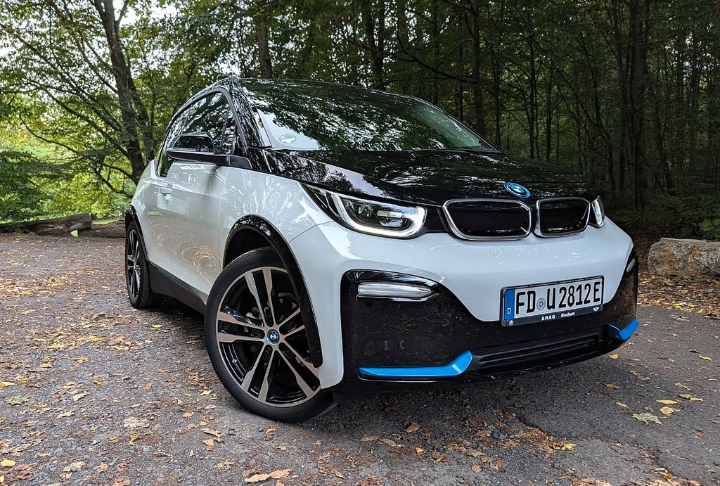 Bild des Angebotes BMW i3s 120 Ah, TÜV neu, Wärmepumpe, Navi Prof