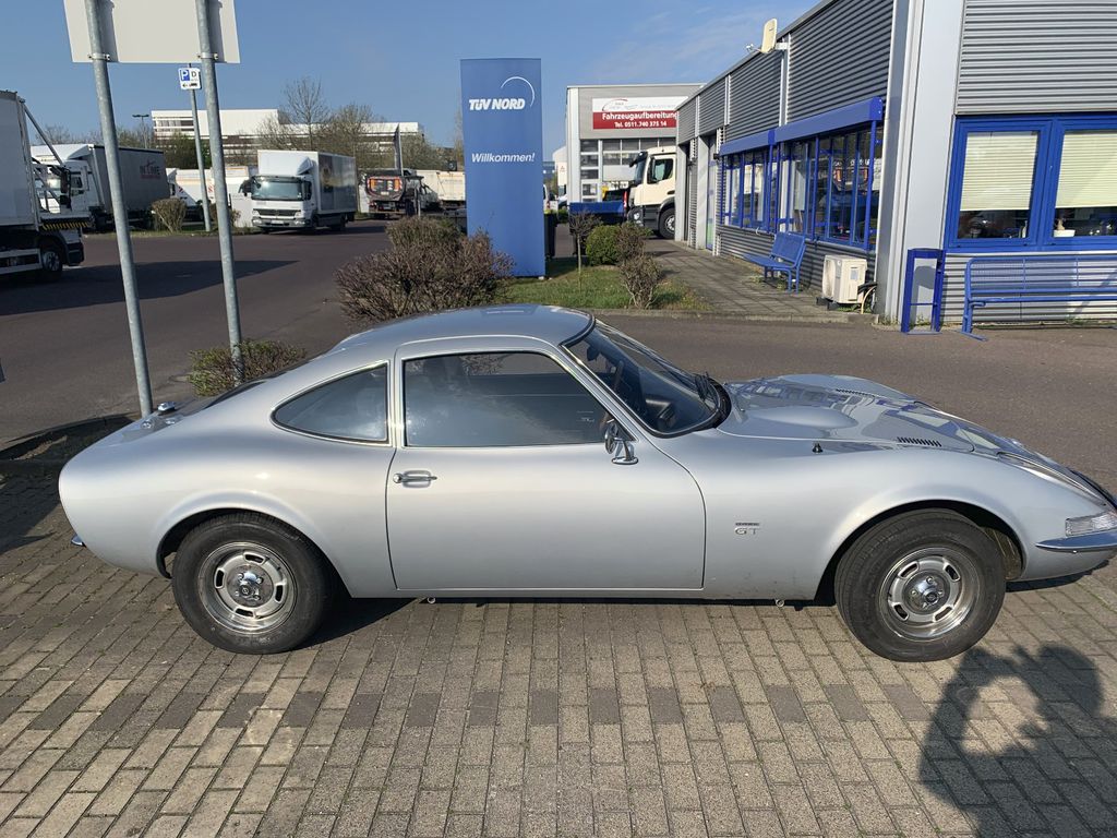 Opel GT