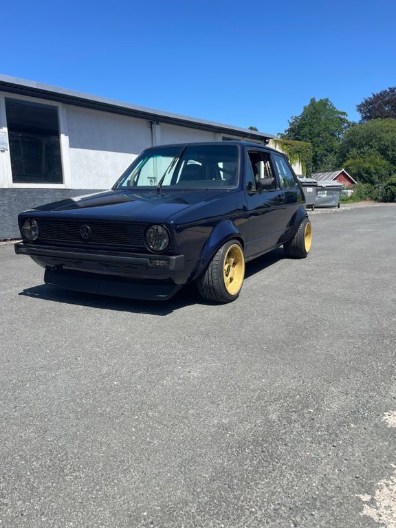 Volkswagen Golf 1 GTI