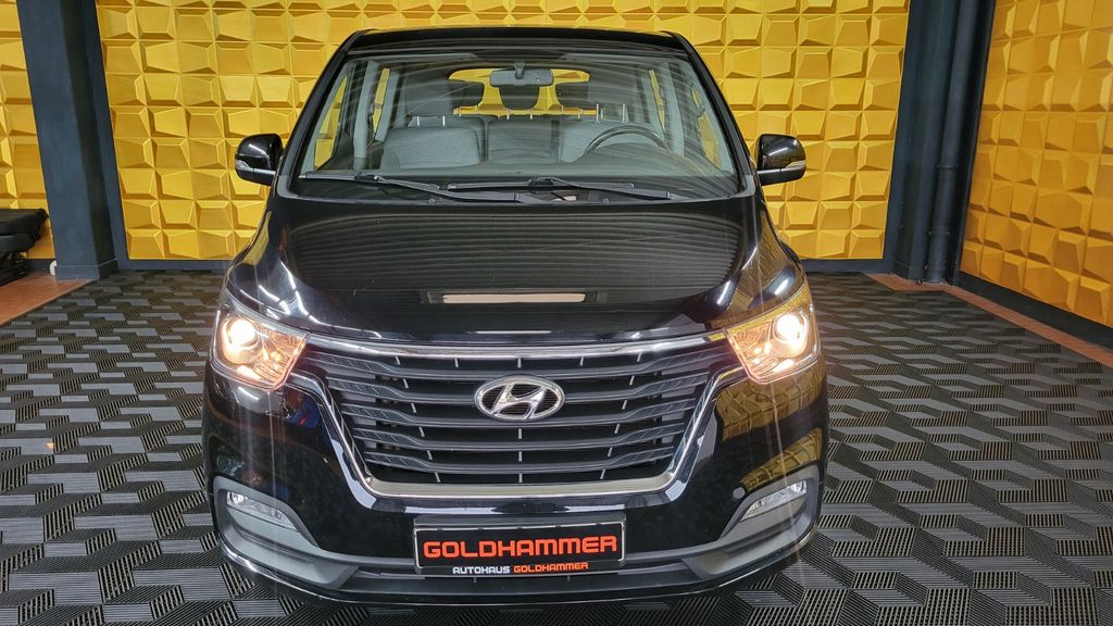 Hyundai H-1 Travel FACELIFT KAMERA/NAV/TEMP/AHK